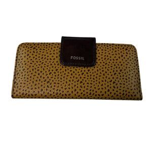 NWOT Fossil leather leopard print brown wallet. billfold, 8 x 4
